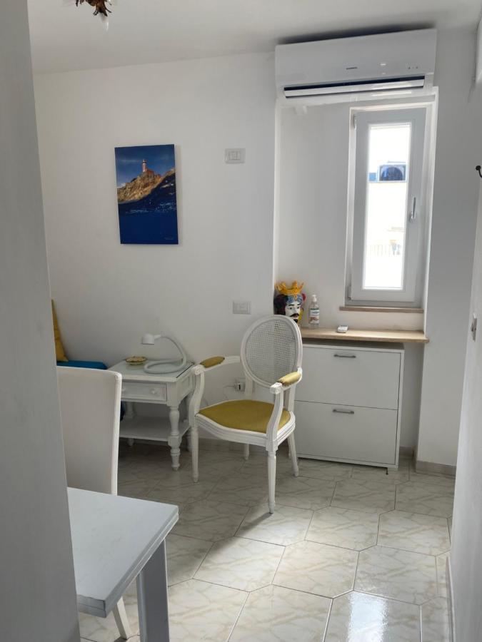 Longano 35 Apartment Capri Bagian luar foto